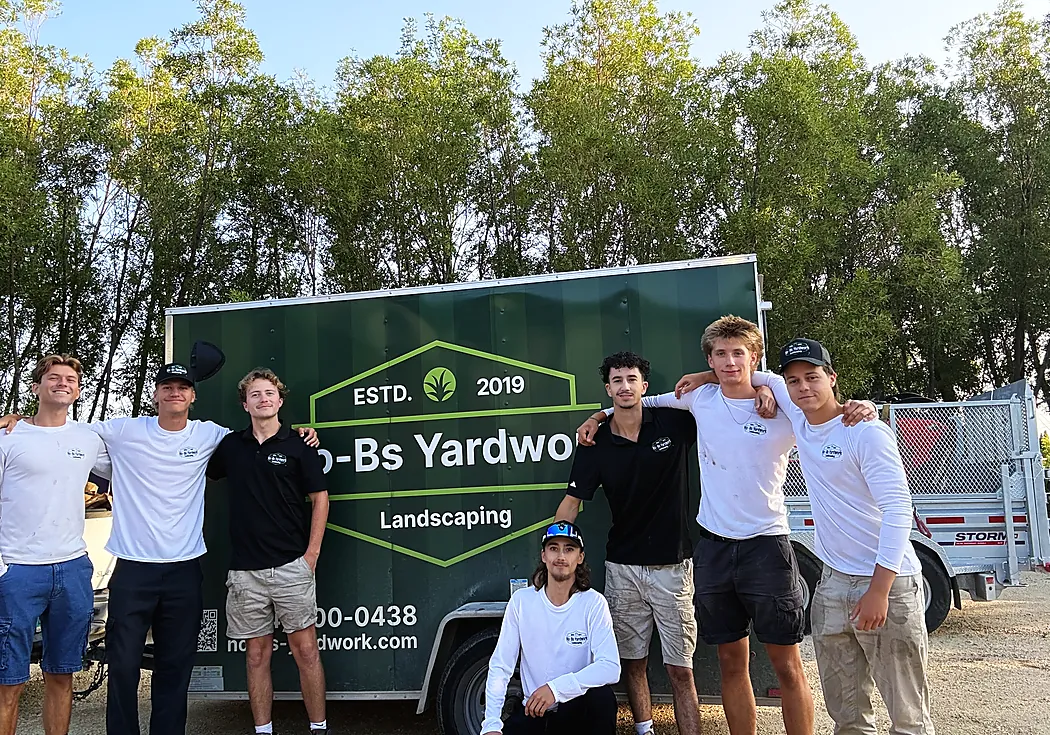 No Bs Yardwork Team Winnipeg